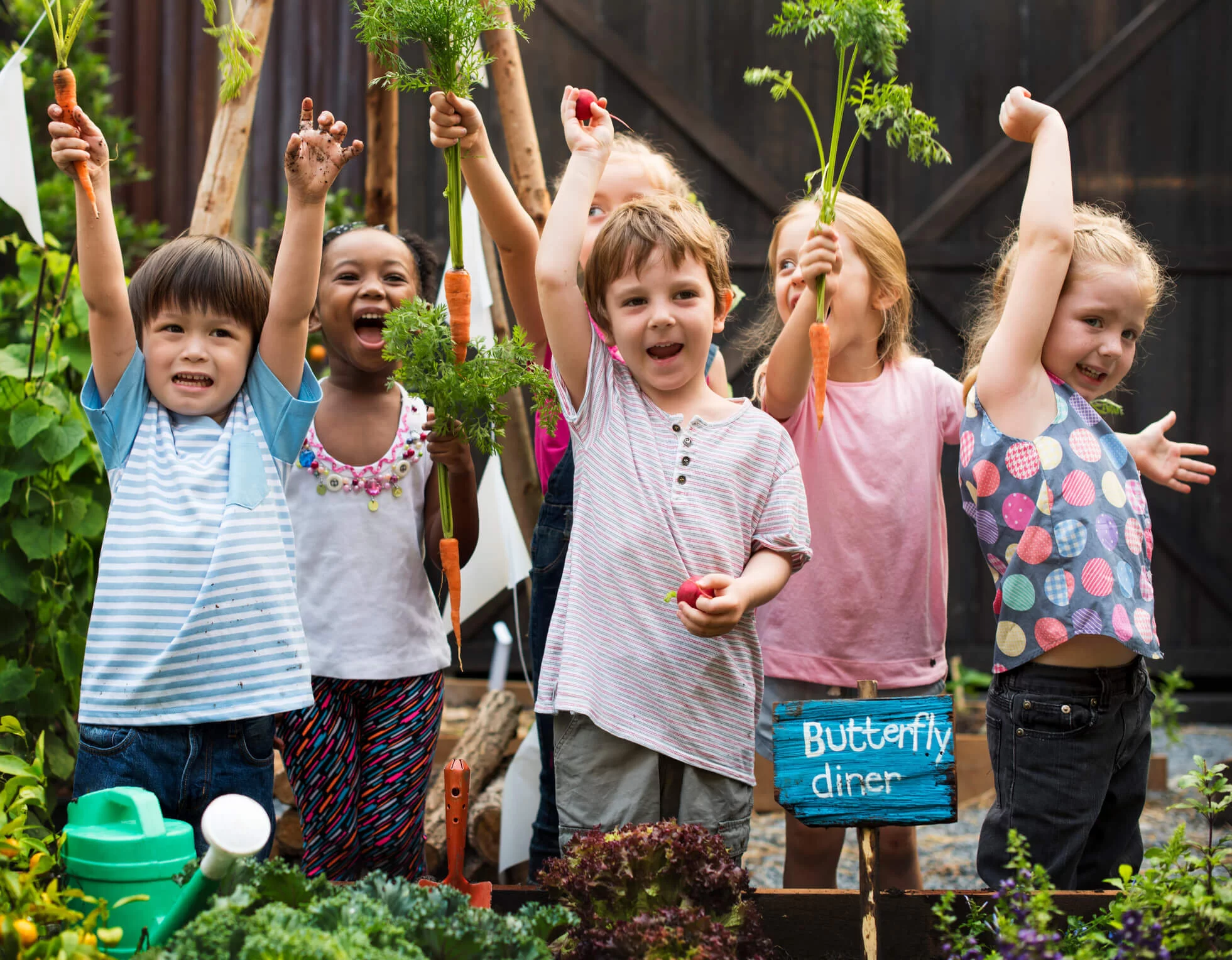 engaging children in garden projects family