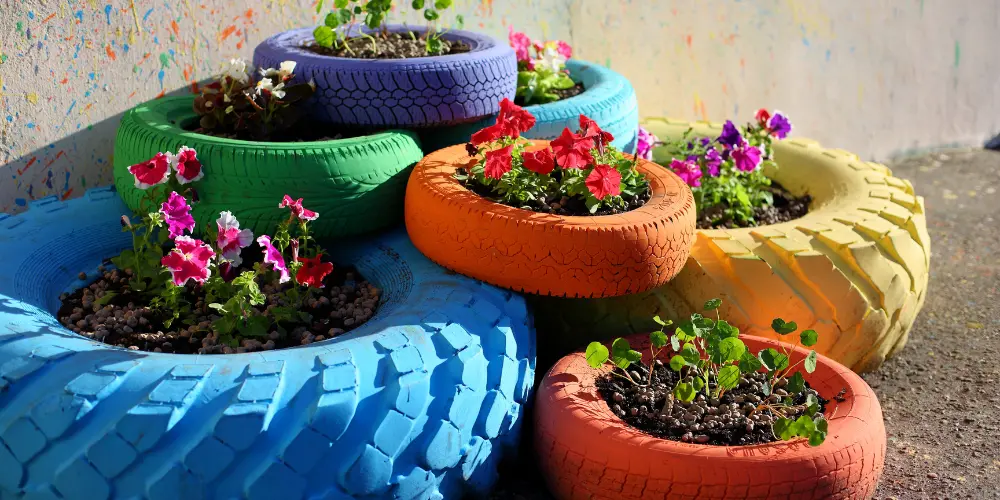 creative themes for family garden projects